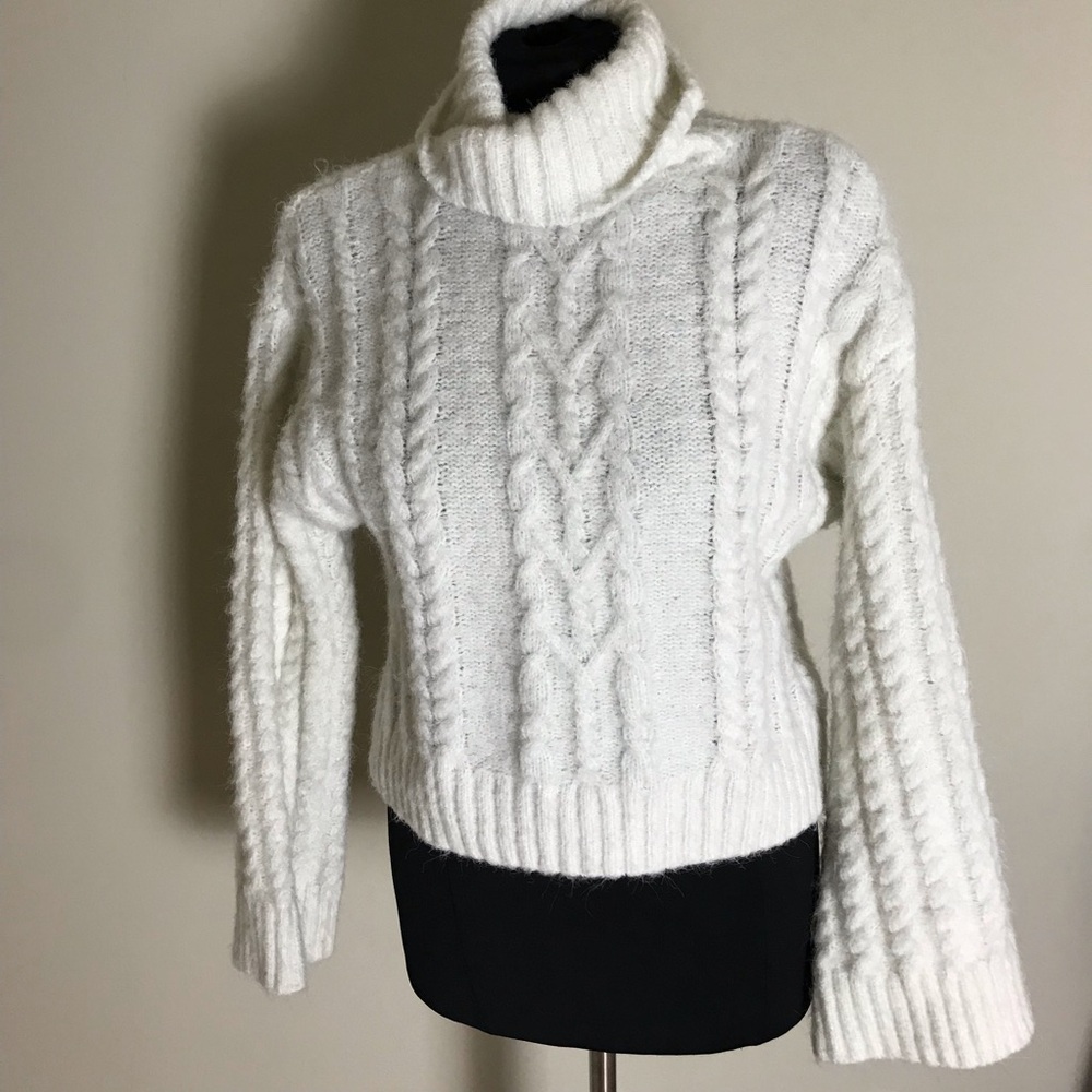 NA-KD Cozy White Cable Knit Highneck Sweater